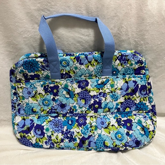 NWT Medium Traveler Bag - Blueberry Blooms​​ - Picture 2 of 5